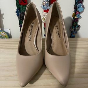 Christian Siriano heels beige size 5